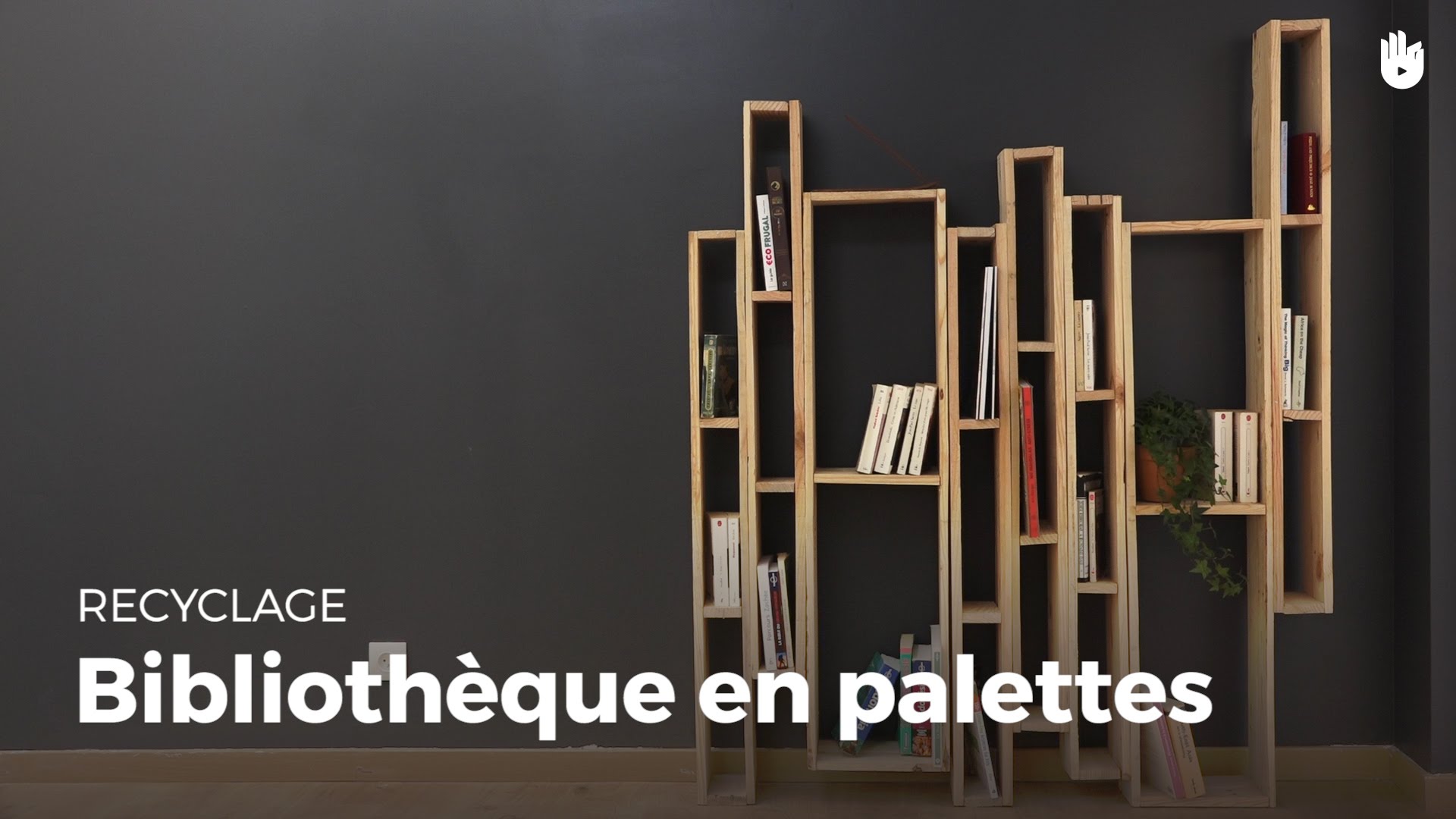 faire-une-bibliotheque-en-palette